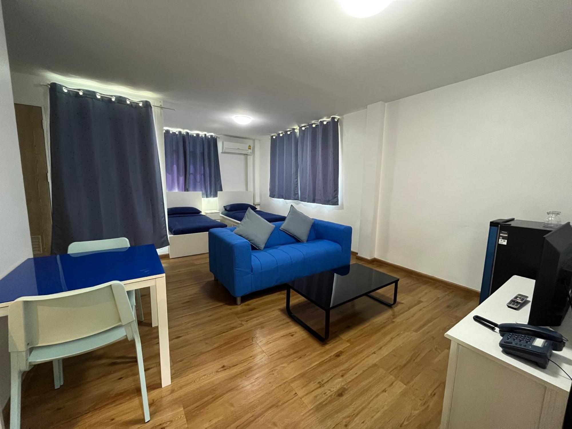 Dao Jaras Fah Hometel ดาวจรัสฟ้าโฮมเทล Bangkok Ngoại thất bức ảnh